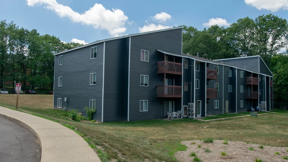 Leonard East Apartments — GLM Companies