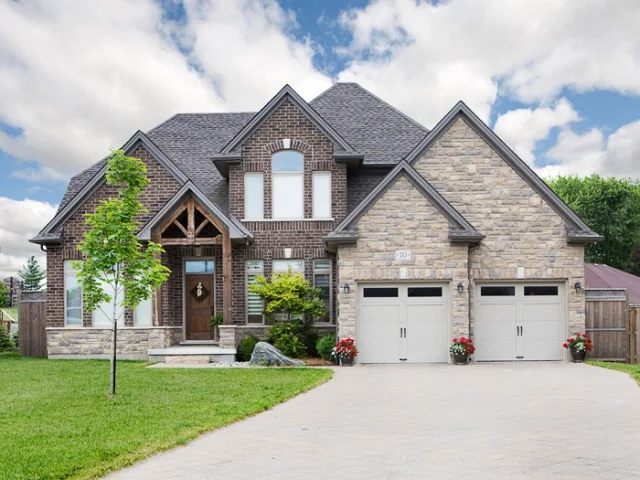 Custom 2 Storey with Stone & Brick