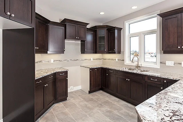 The Paramount II Kitchen