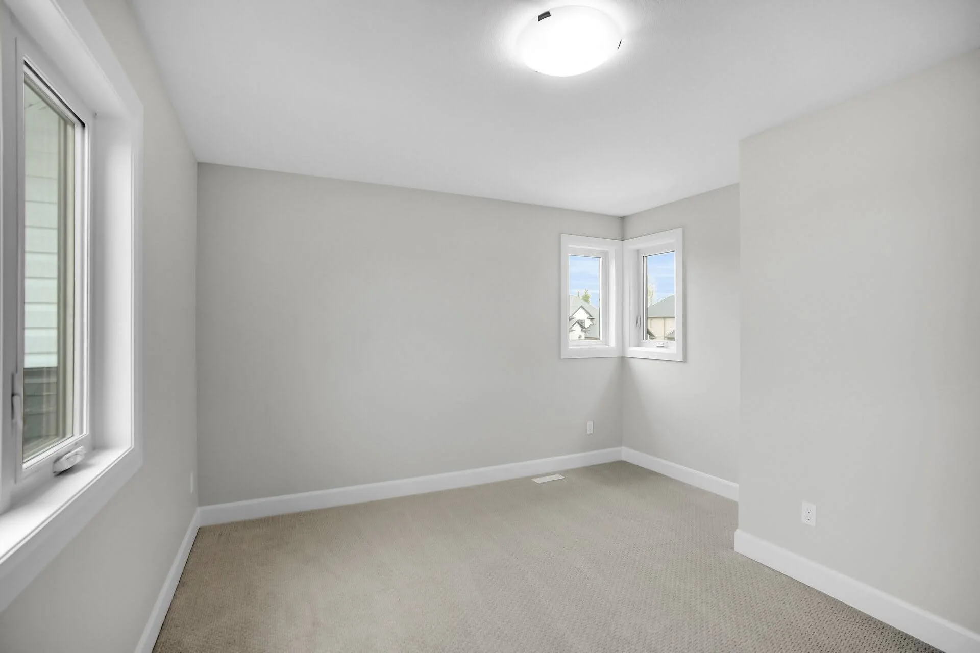 virtual-tour-356032-148.jpg