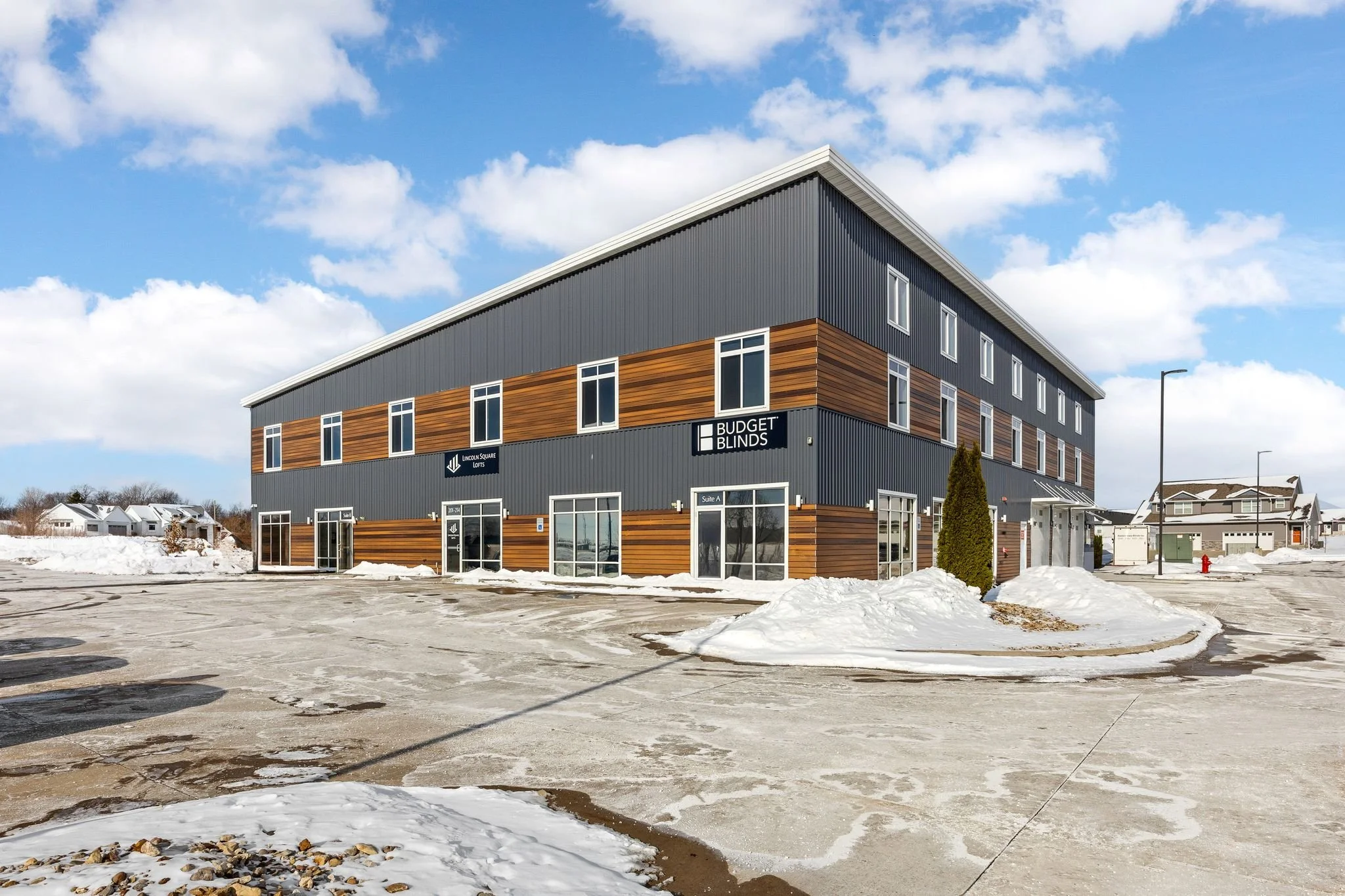 1_950_Commercial_St (1 of 33)edit.jpg