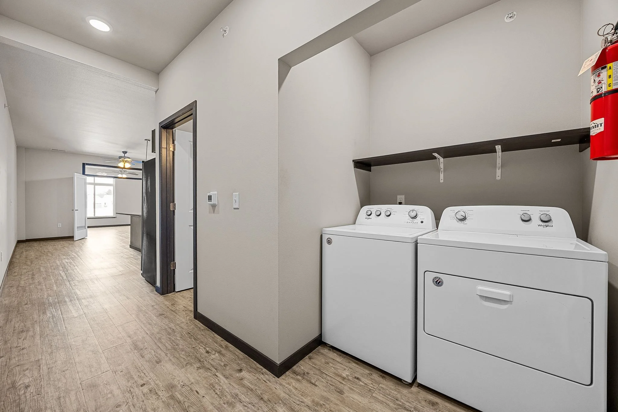 22_950_Commercial_St (21 of 33).jpg