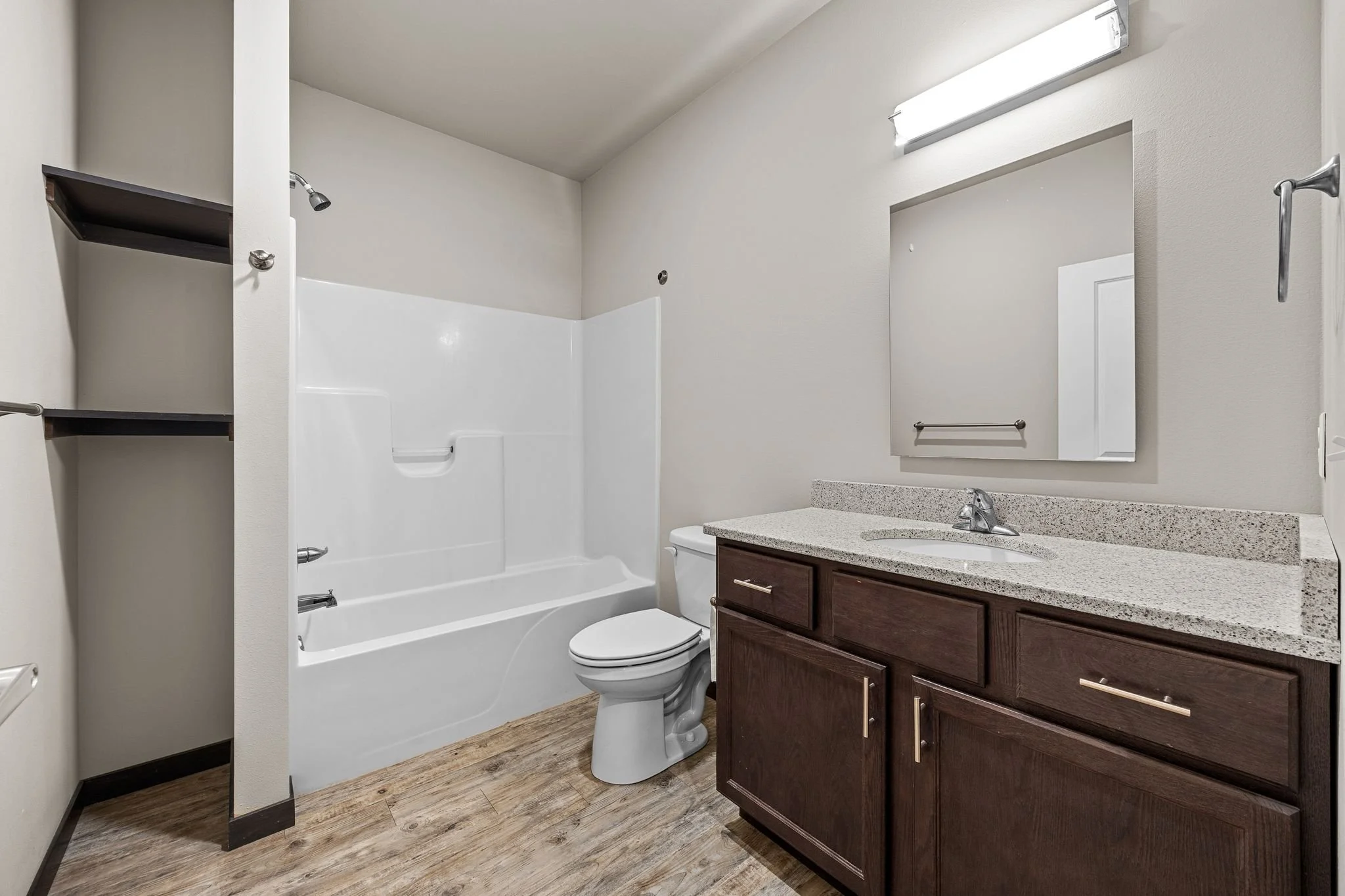 24_950_Commercial_St (23 of 33).jpg