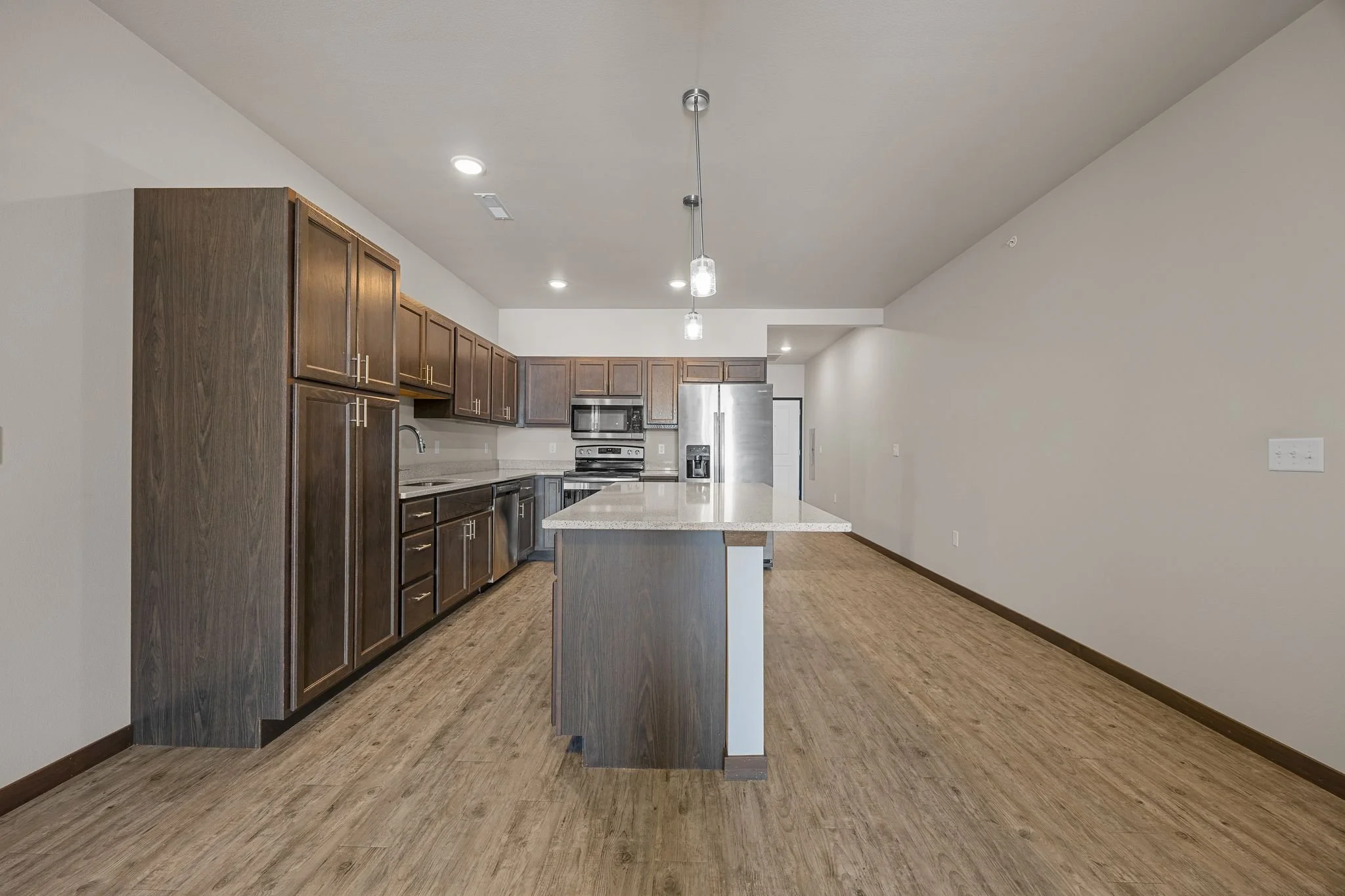 27_950_Commercial_St (26 of 33).jpg