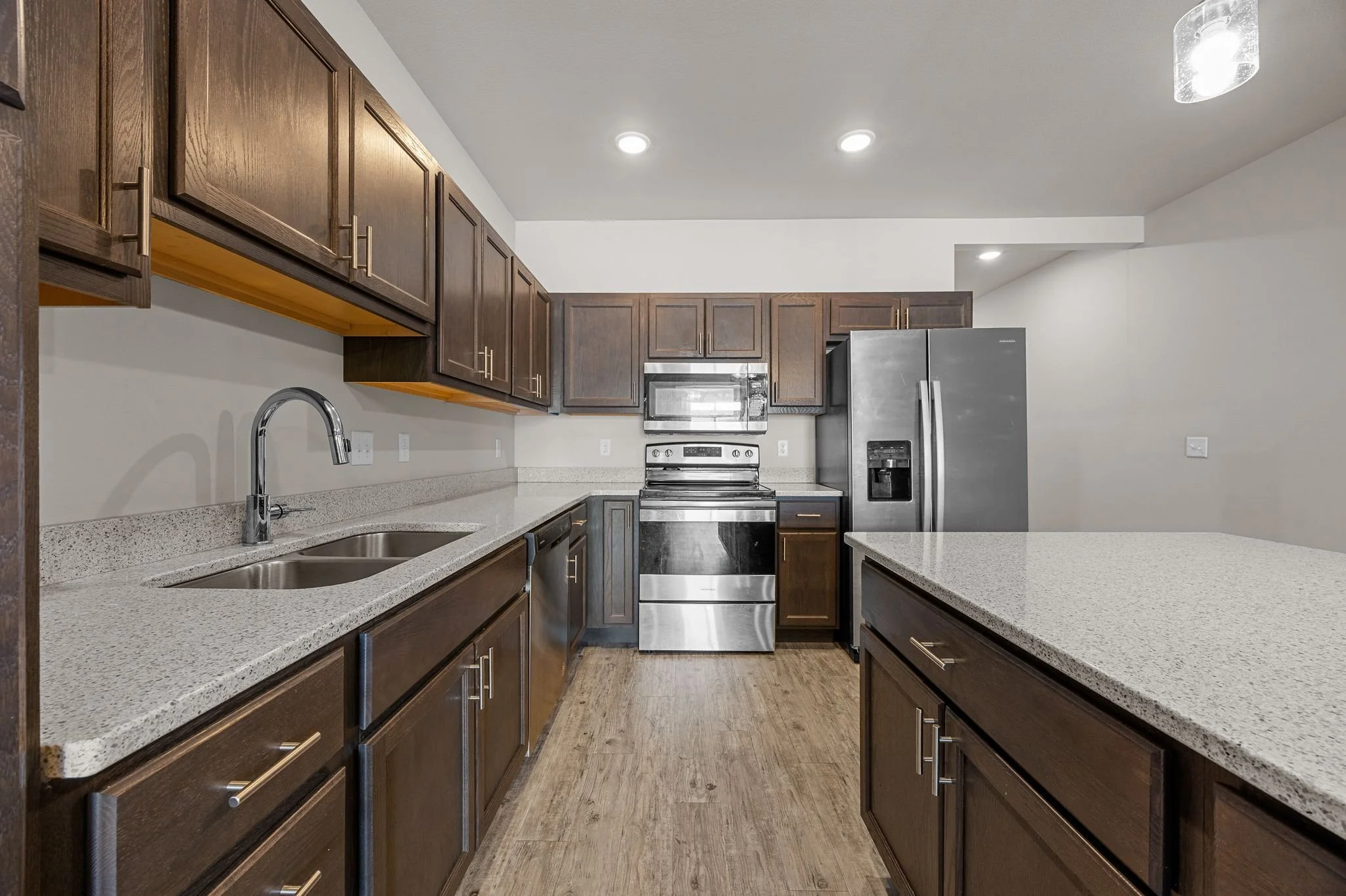 28_950_Commercial_St (27 of 33).jpg