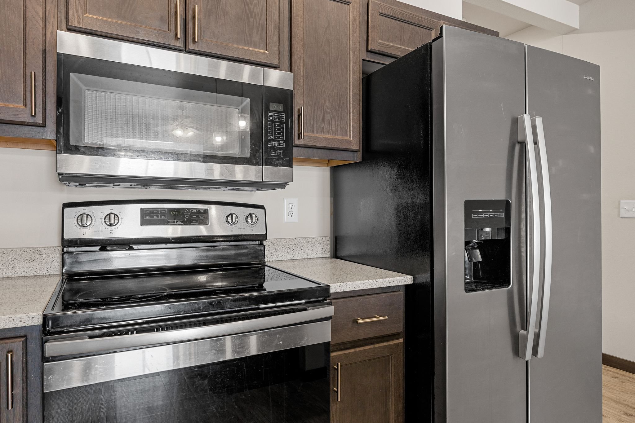 29_950_Commercial_St (28 of 33).jpg