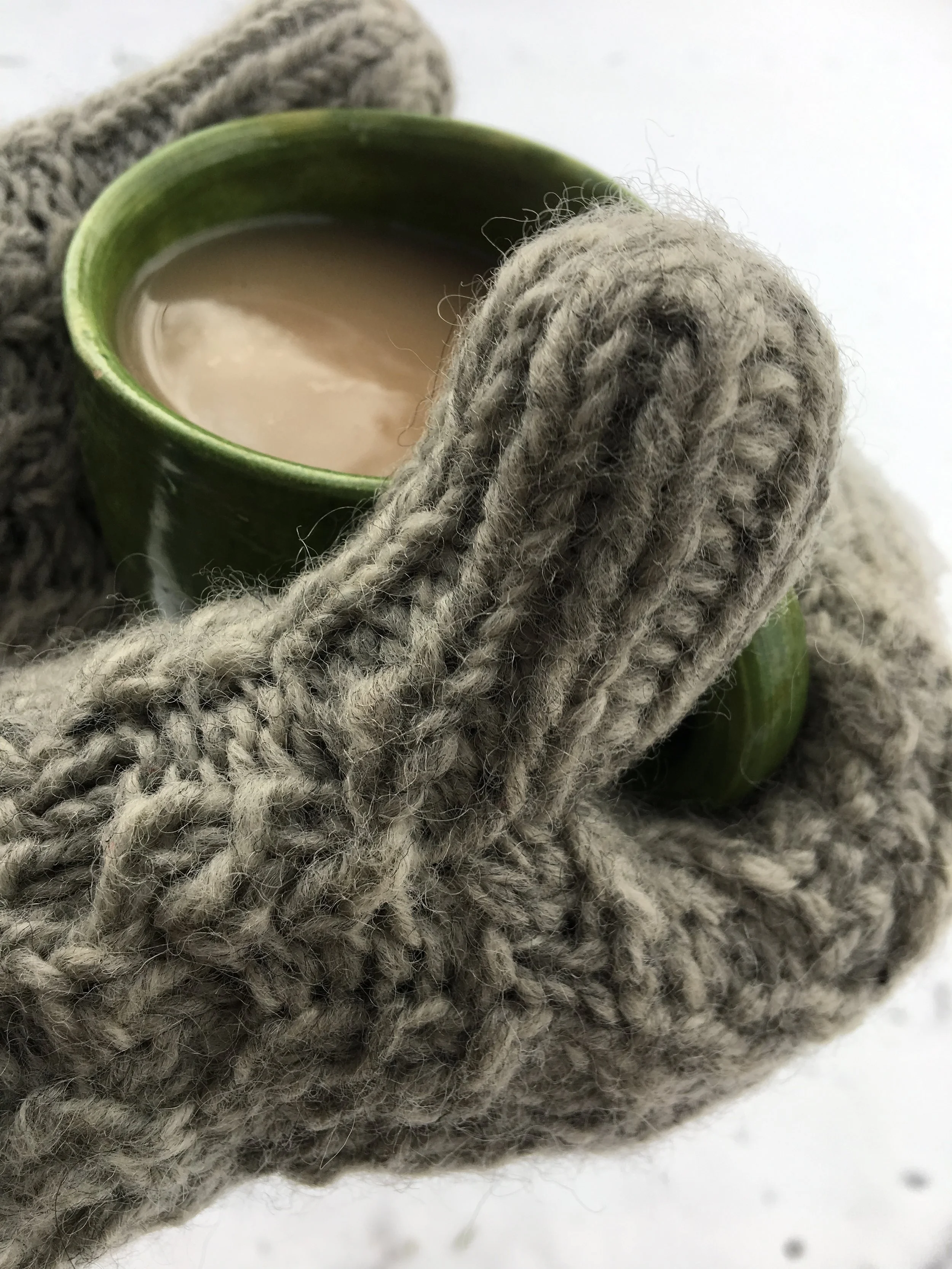 Delicious and healthy immune boosting chai tea recipe. Loose leaf tea blend for the cold and flu season | Mossy Meadow Farm