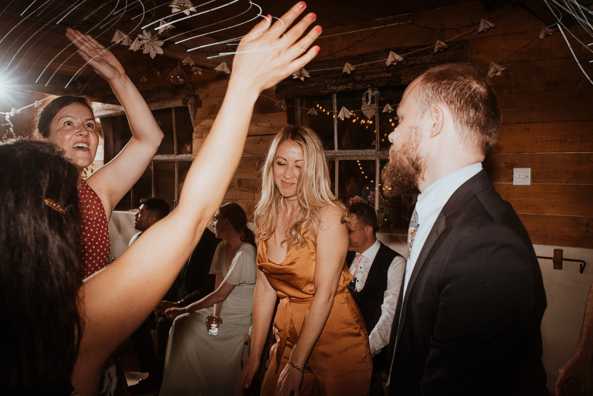 hayley_and_adrian_13_july_2019_rachel_manns_732_small.jpg