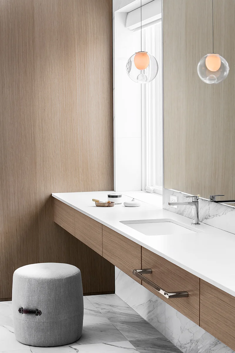 136 LAZARD-258.jpg