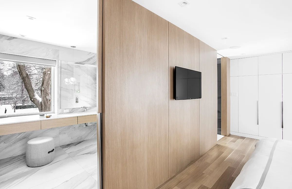 136 LAZARD-301.jpg