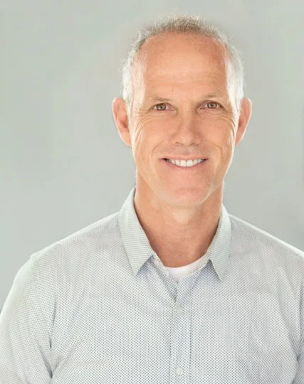 Brian Newsam Principal 514.386.3761 brian@newsam.ca