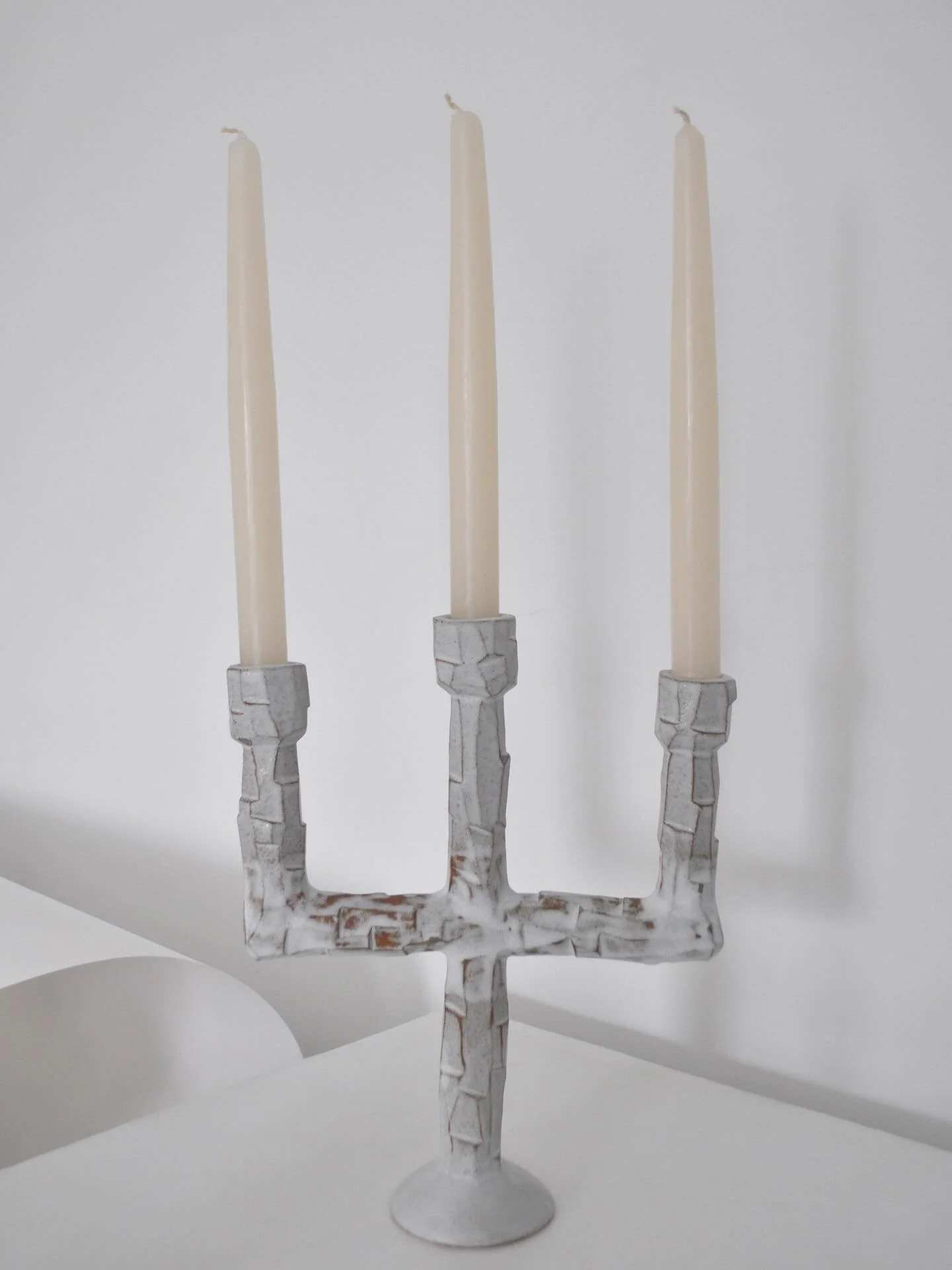 The weather has a powerful influence on my mood. It rained for two months&mdash;maybe even longer&mdash;and I felt as though I were living inside a cocoon. During that time, I had some important internal conversations, and I&rsquo;m still slowly proc