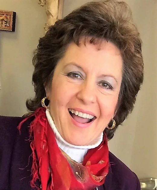 Cathy Head shot open smile.jpg