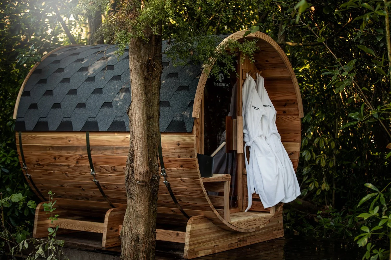 AnamCaraGirlsweekend Smaller (55).jpg