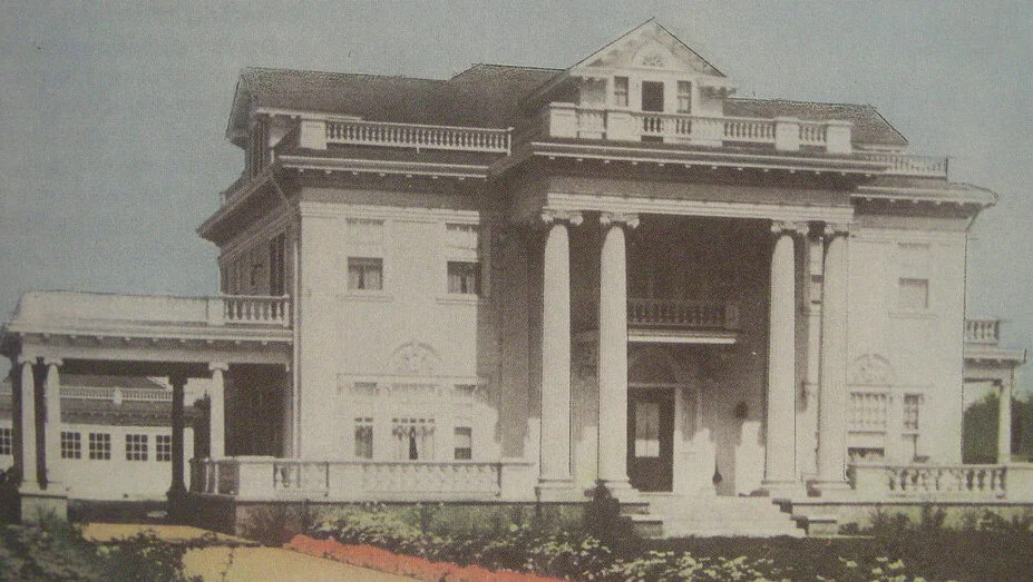 Rives mansion before.jpg
