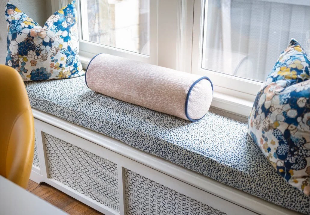 When abstract floral and embossed velvet make for a cozy, sun-filled reading spot.

Photography - @homecomingphotography 
 

#rlhtudorrefresh #dreamycolorpalette #windowseat #rlhstudio #mndesigner #lovewhereyousit #pillowlove