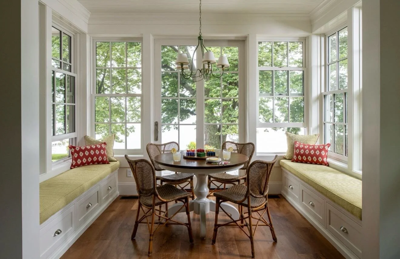This sunroom is perfect for bright, lazy afternoons at the lake!

Architect - @rehkamplarsonarchitects 
GC - Grefe Construction
Interiors - @rlhstudio_mn 
Photography - @scottamundsonphoto 

#rlhgreenlakecottage #happylaborday #cottageliving #cozy su