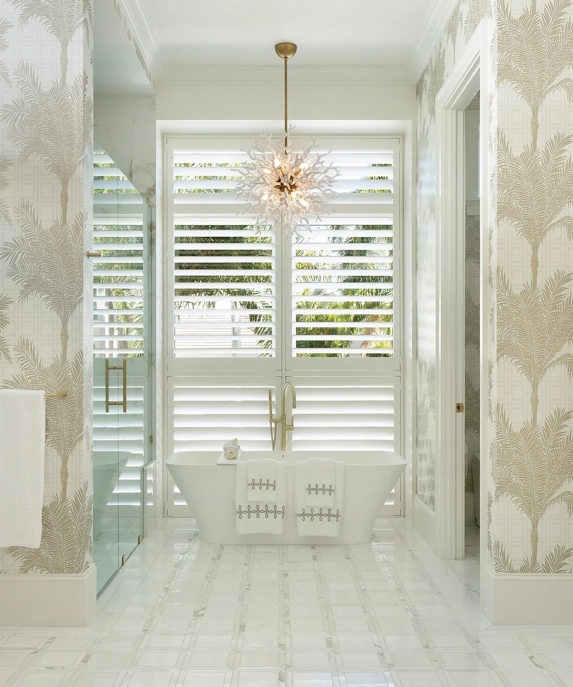 A daily escape wrapped in marble, light, and luxury! 

Architect:  Kukk Architecture &amp; Design
General Contractor: @bcbhomes 
photography - @spacecrafting_photography 
 
#naplesflorida #rlhstudio #costalliving