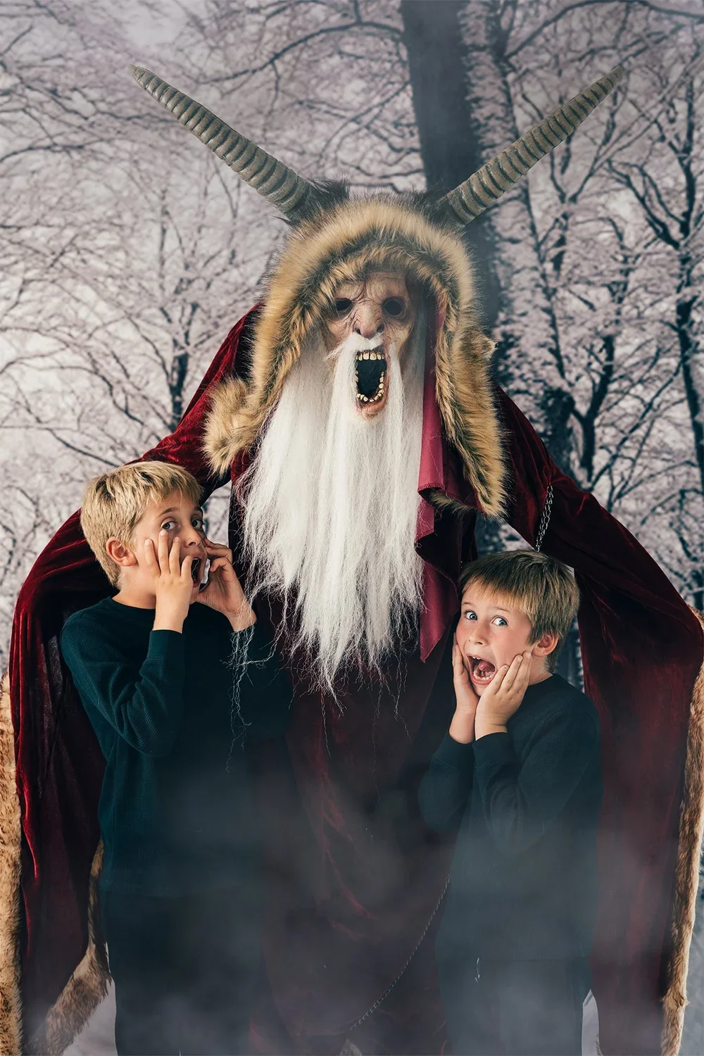 DEC 10: KRAMPUS FAMILY PHOTOS