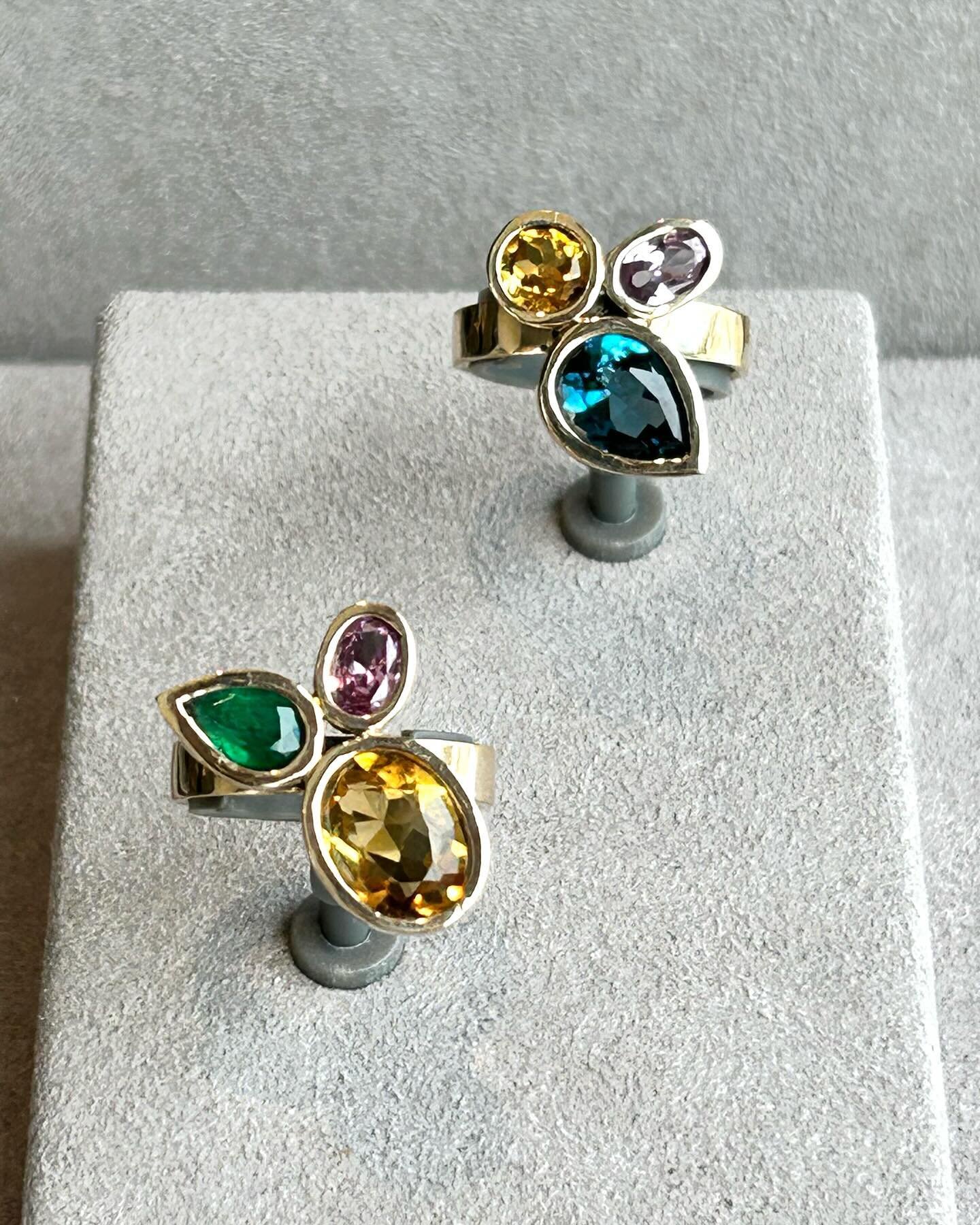 Three Bezel Cluster Rings!! London blue topaz/yellow sapphire/pink sapphire &amp; Citrine/green sapphire/garnet&hellip;. Both created by the talented @lesliepaigejewelry 
.
.
.
#local #saturdayvibes #78209 
#boardwalkonbroadway #satxboutique #preciou