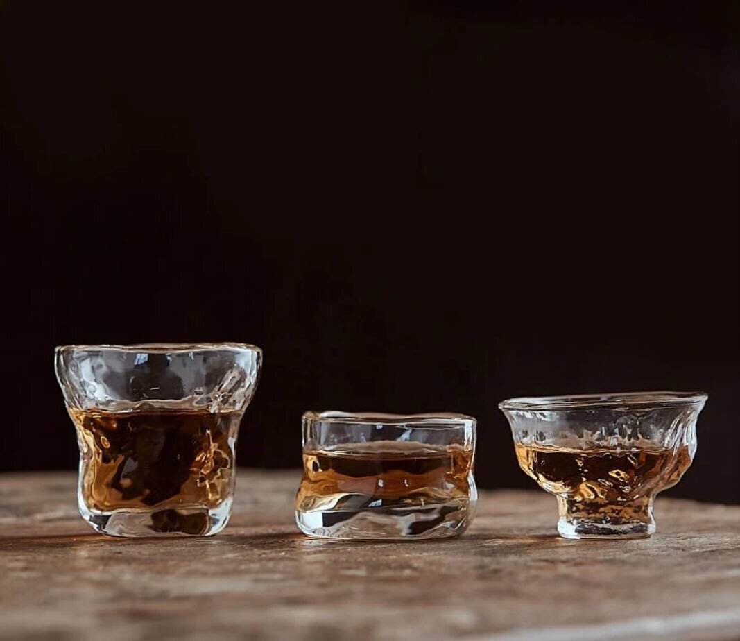 Elevate your style with these handmade Wabi Sabi Glass Cups. Its unique, handmade glass construction is of the highest quality and boasts an intriguing shape, ensuring that no two cups are alike. Perfect for your favorite beverage.
