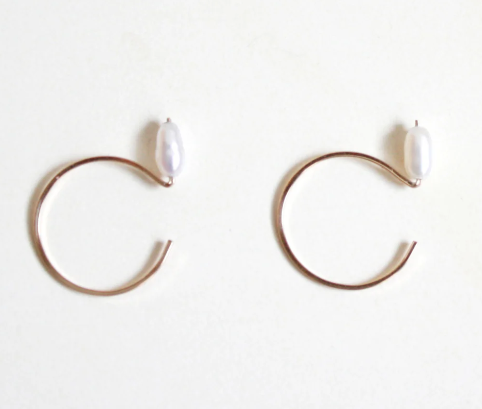PEARL THREADER EARRINGS - CIRCLE SHAPE