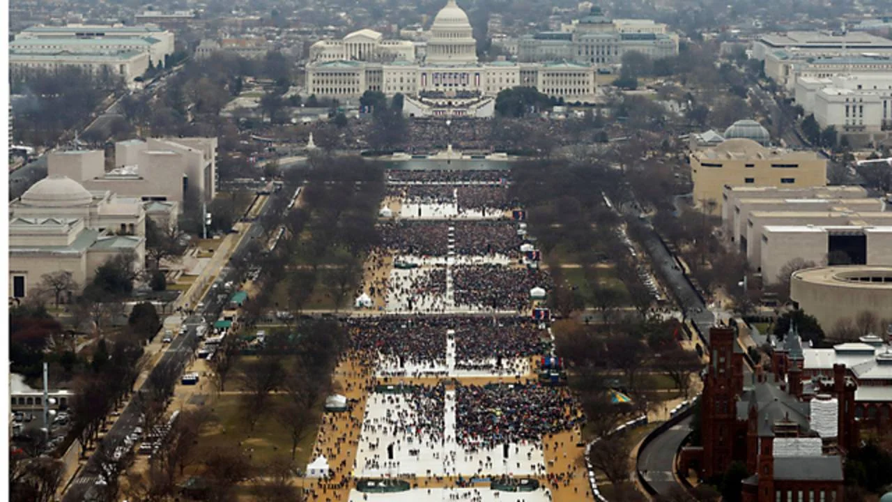 Trump inaugural committee under criminal investigation, source says