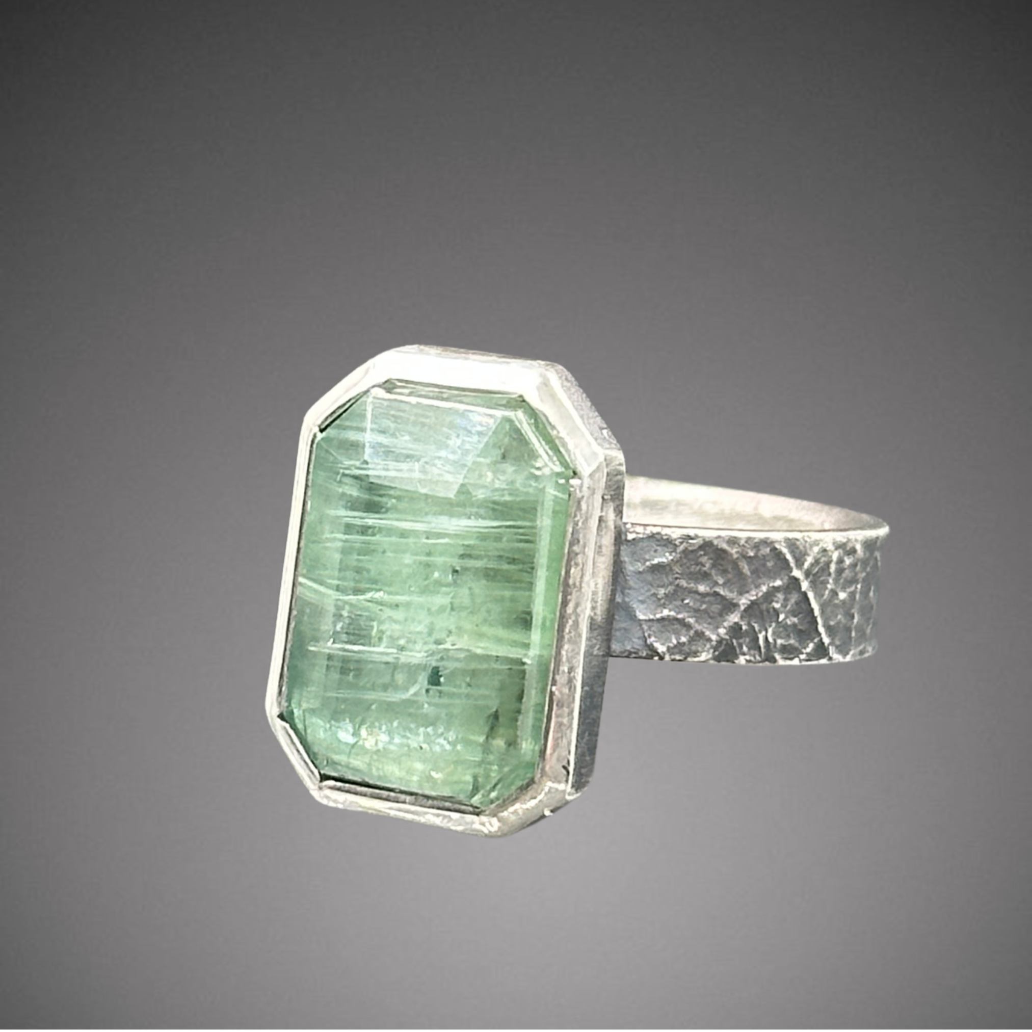 Emerald cut Kyanite on Leaf texture band