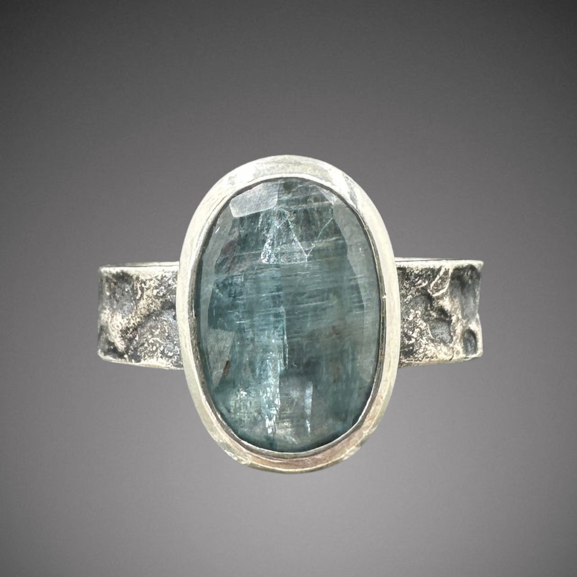 kyanite brick band front.png