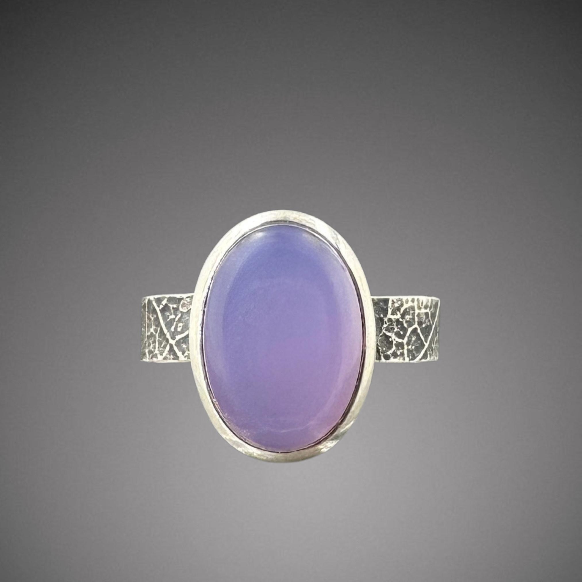 _purple chalcedony on leaf band .png