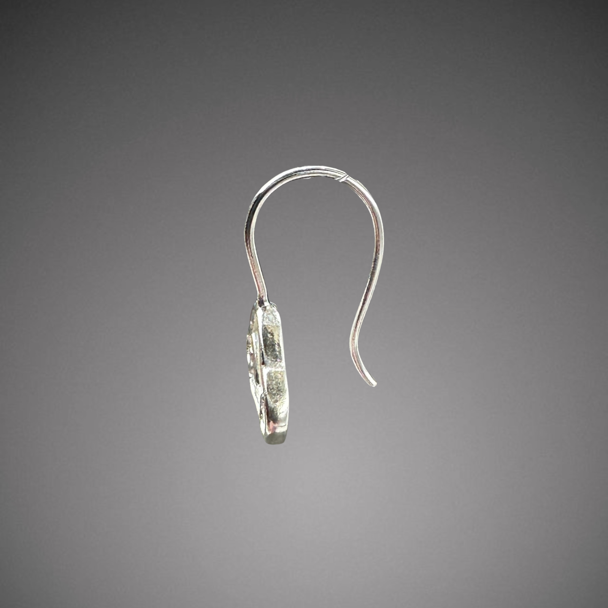 cloud (hook- side view)).png