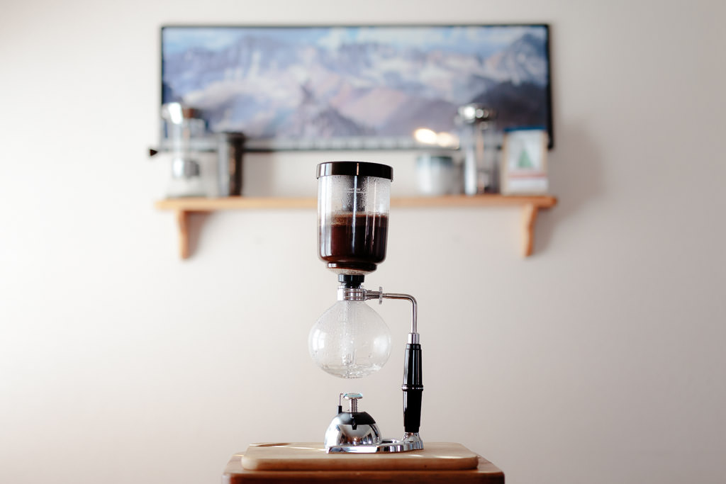 How To Brew With A Siphon Coffee Maker