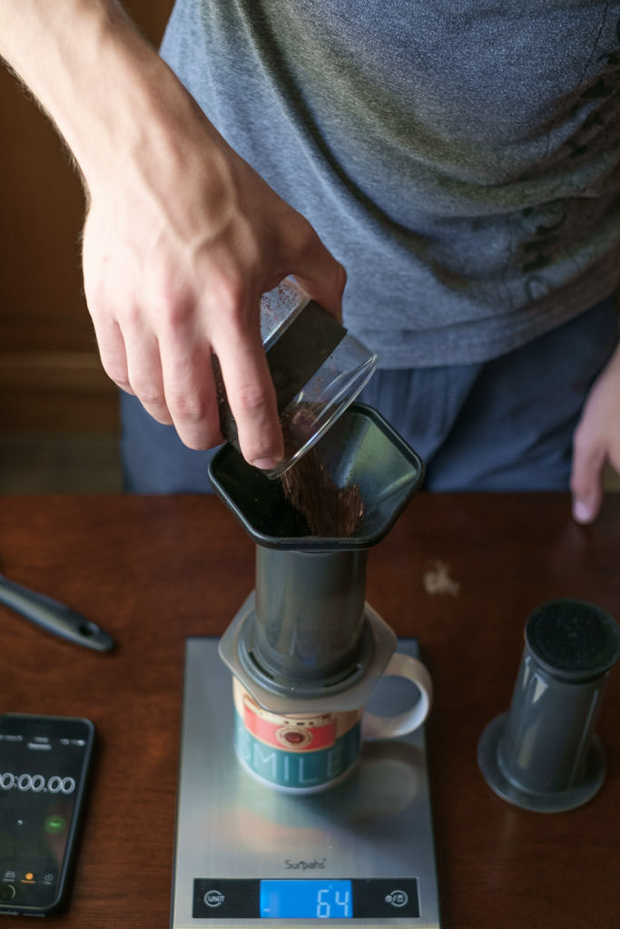 HandsomeWade-Aeropress-Brew-Method-25.jpg