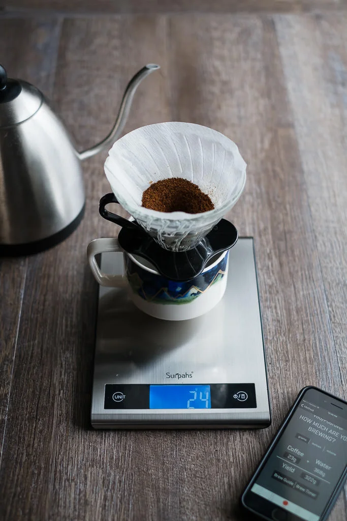 V60 pour over coffee brew method