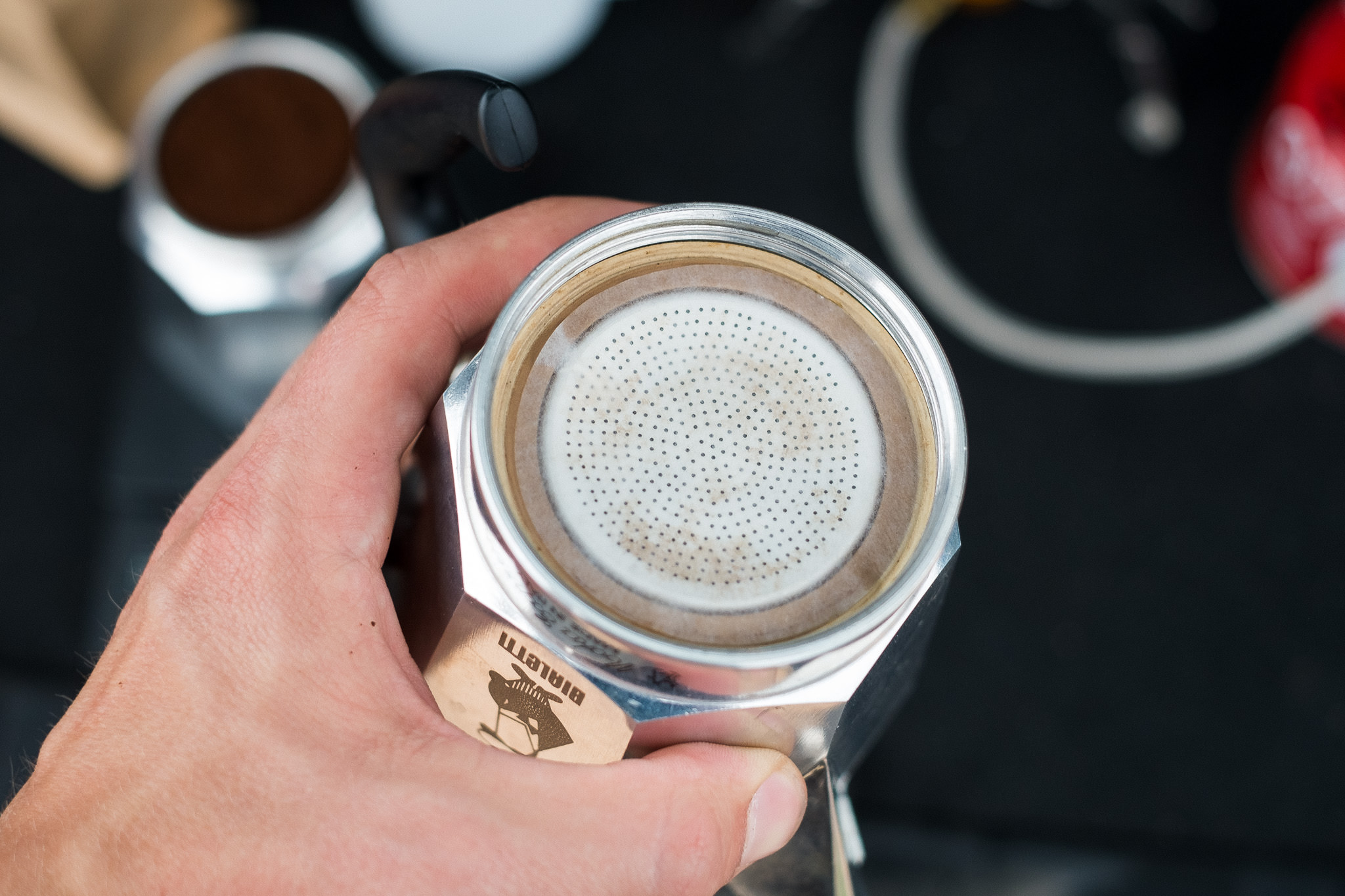 Additional filtration using an Aeropress filters moka pot brew guide
