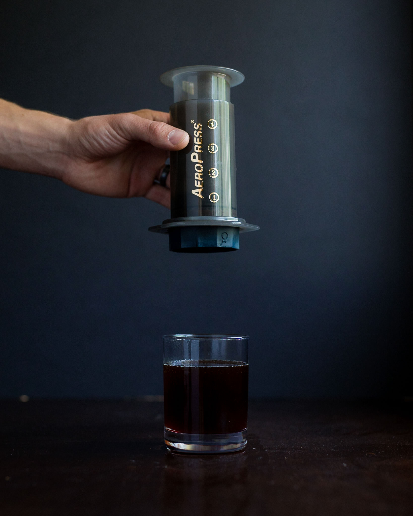 HandsomeWade-Aeropress-Brew-Guide-19.jpg