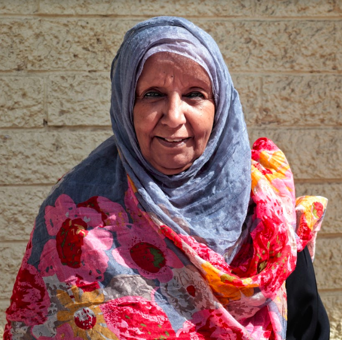 Women like Gemia have set up tables with tea / coffee and morning snacks inviting members of the wider community to join them. As Gemia said when interviewed for International Womens Day – "I earn little money at the market. But that's not what I come here for. It's the sense of belonging among these people that I enjoy the most. I get to meet people coming from such diverse backgrounds.”