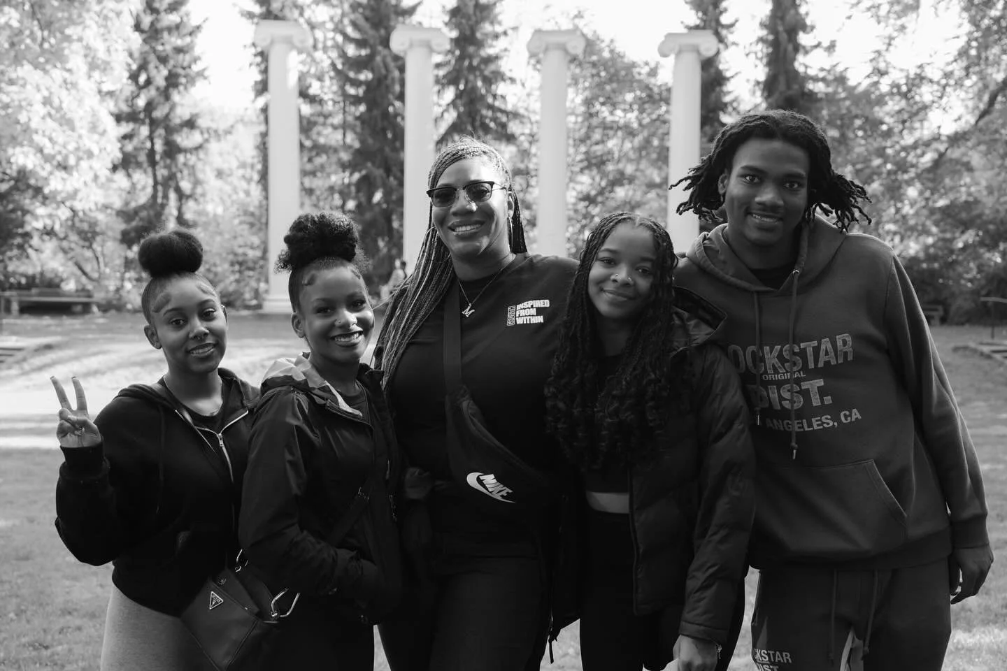 Our friends at HOLLA (@hollamentors @hollaschool) are dedicated to bridging the access gap to resources, opportunities, mentorships and education for Black, Brown and Indigenous communities in East Portland.  By partnering with organizations like HOL