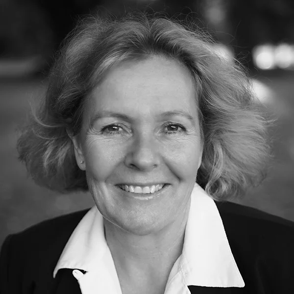 Speaker - Fiona Lake.jpg