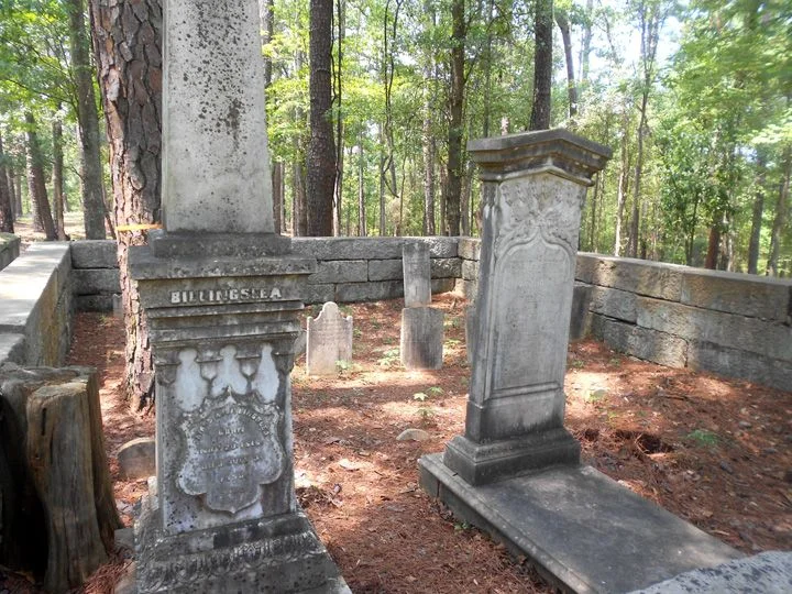 Clinton Cemetery 10.jpg