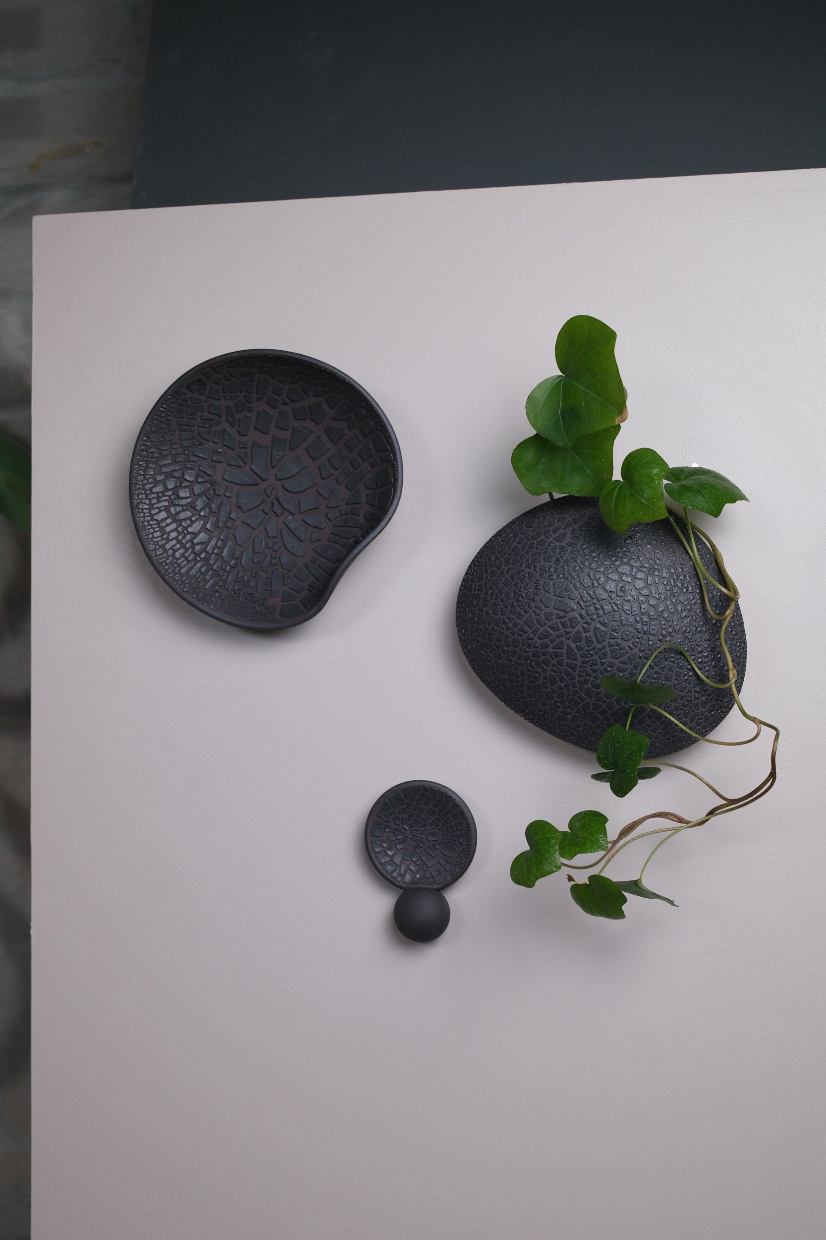 Silken Plate, Pebble, Droplet