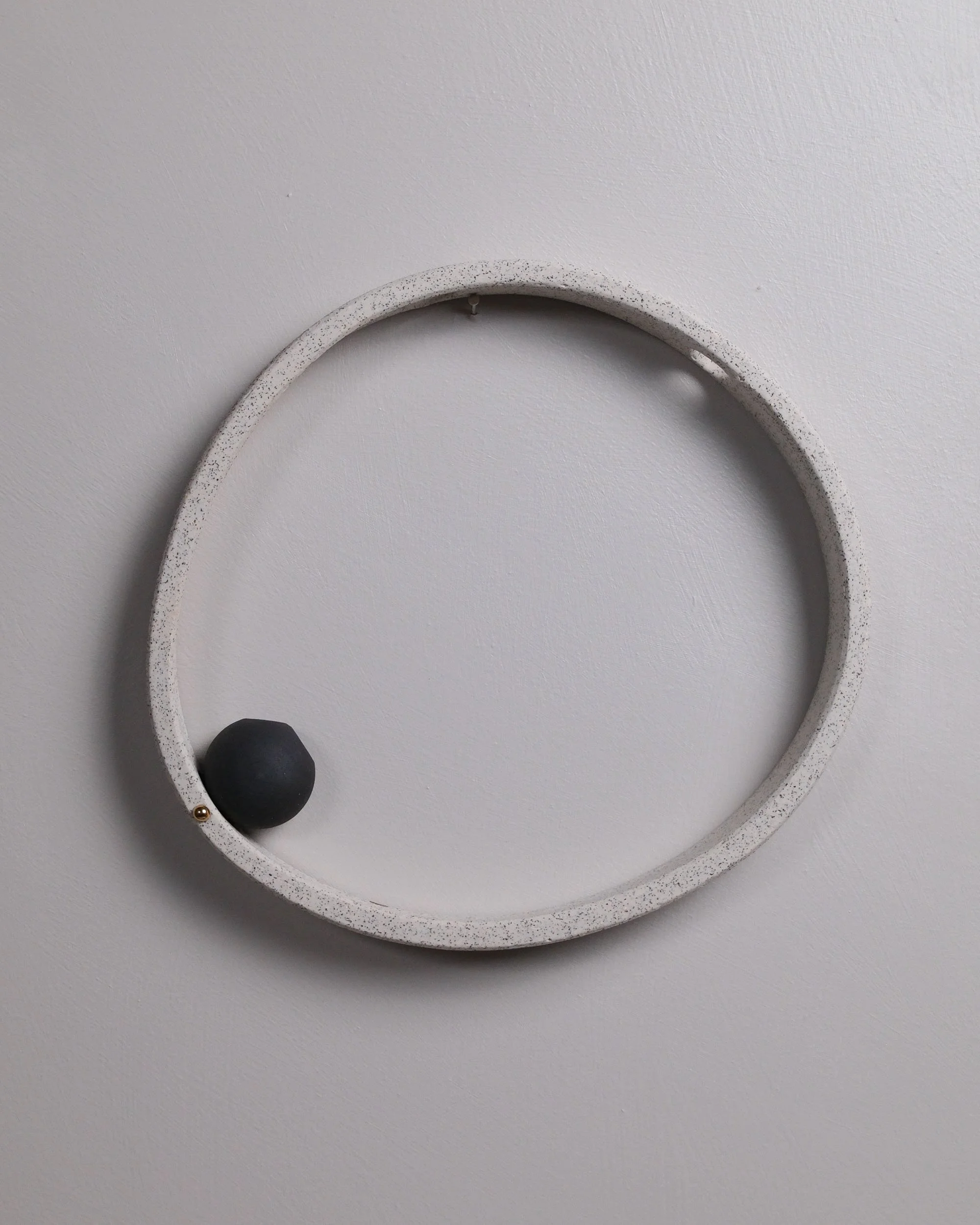 Oyster Vase ∙ Small ∙ Speckle/Black