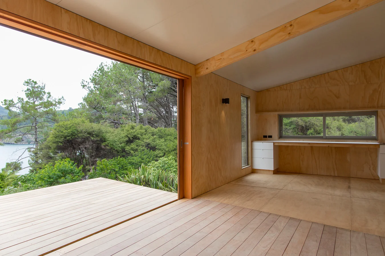 Motu-Kaikoura_Breezeway.jpg