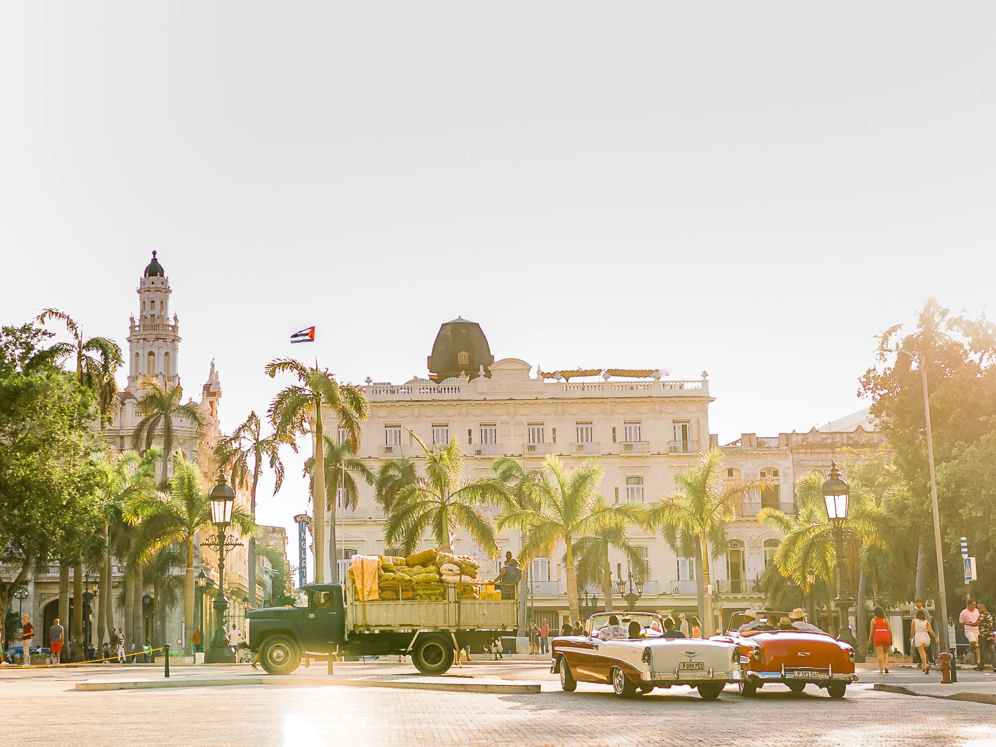 VIERBUCHEN_11_CUBA_PRINTS_WEBRES.jpg