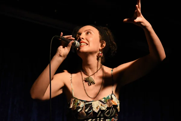 Amy Bodossian, Passionate Tongues, Brunswick Hotel