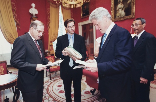 OFFICIAL WHITE HOUSE PHOTO