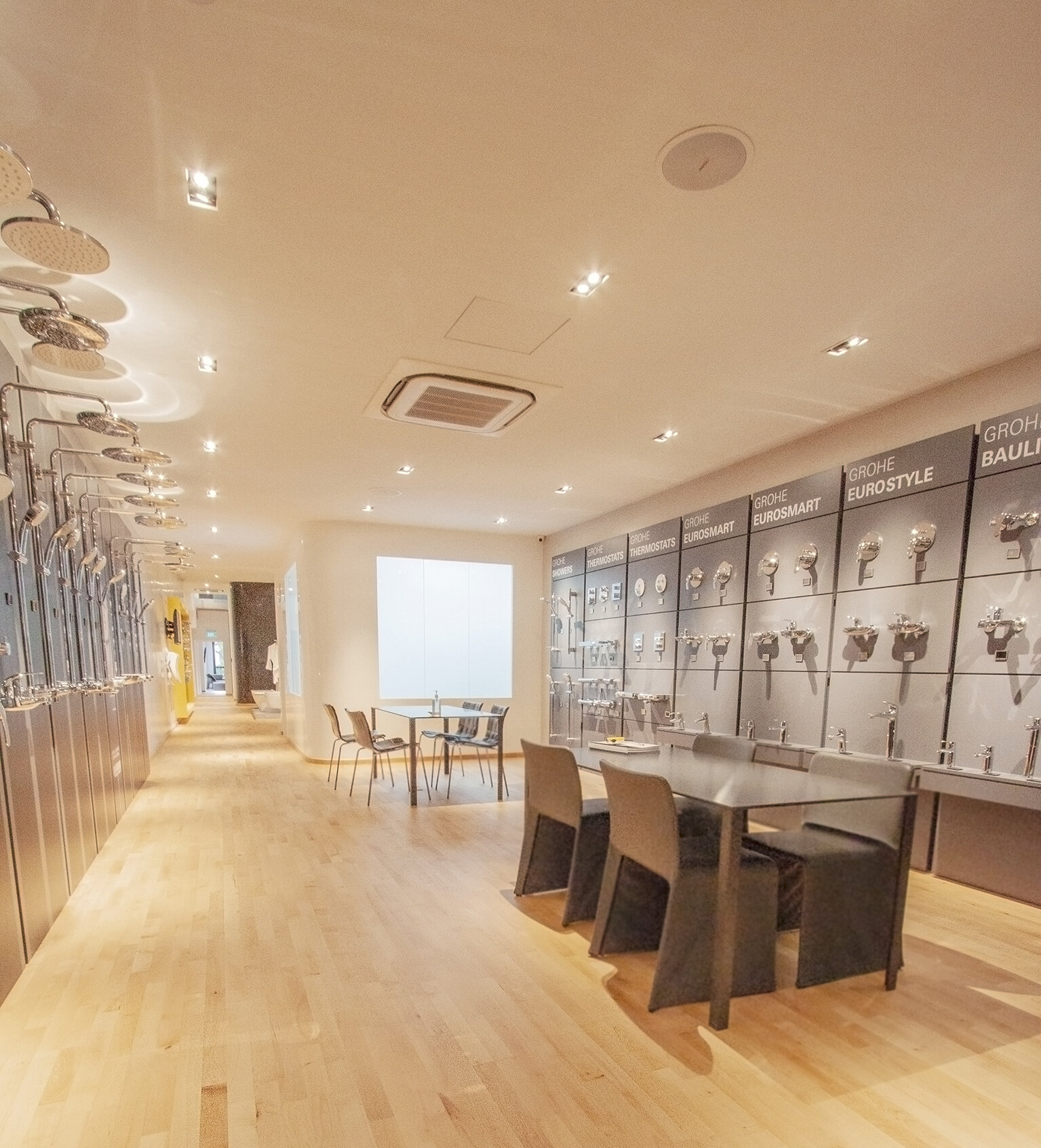 GROHE showroom Singapore  (Armourcoat Acoustic Plaster ceiling)