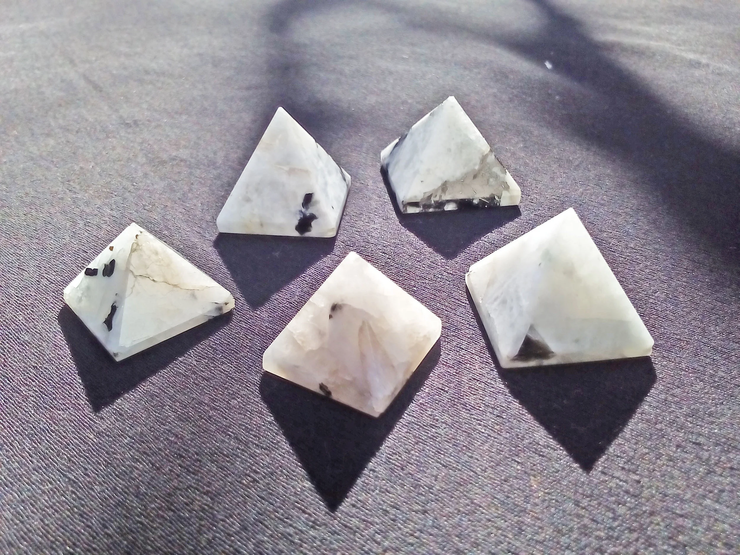 Piramide em Pedra da Lua 