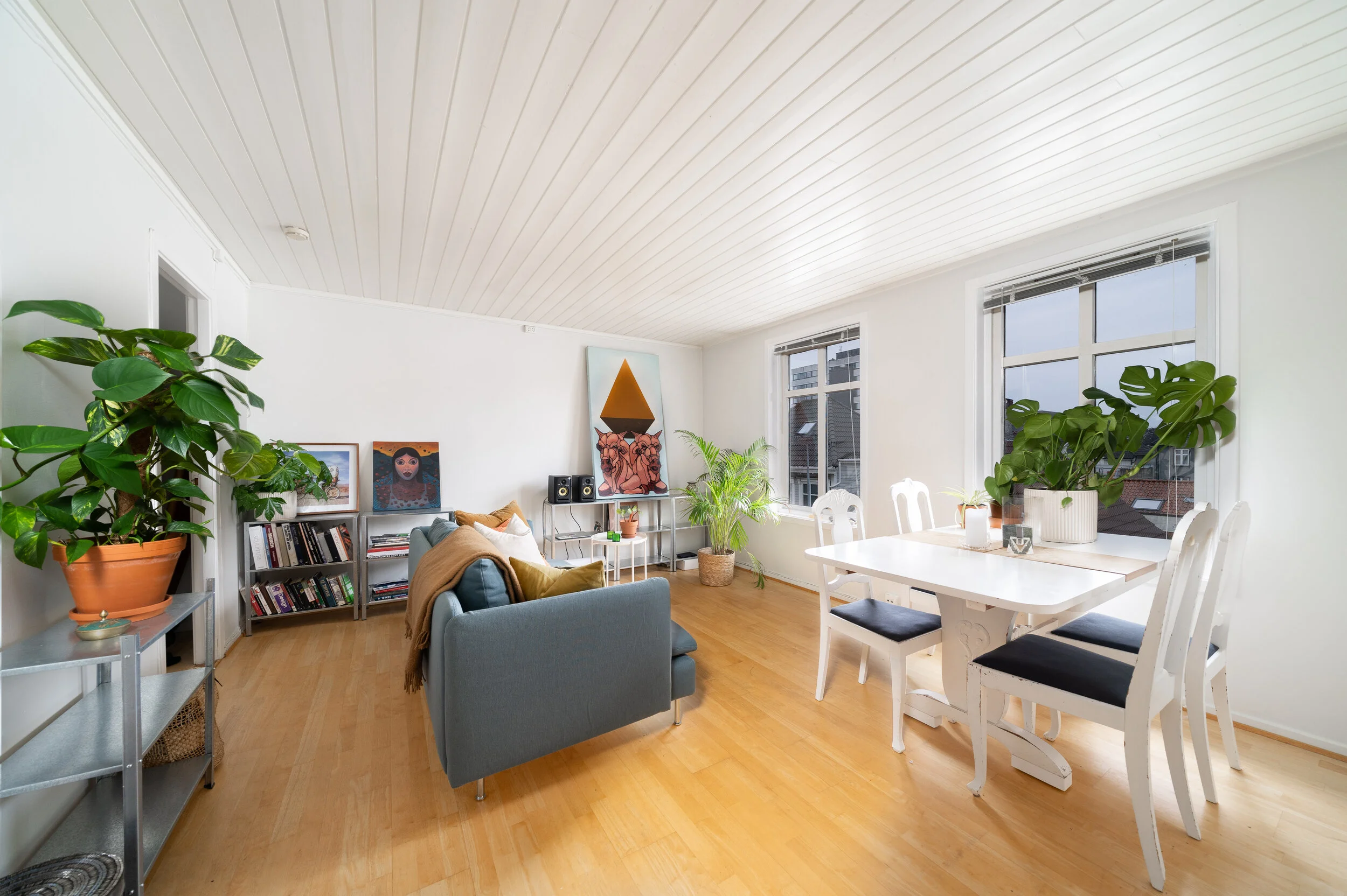 Janna Rental Photos-2.JPG