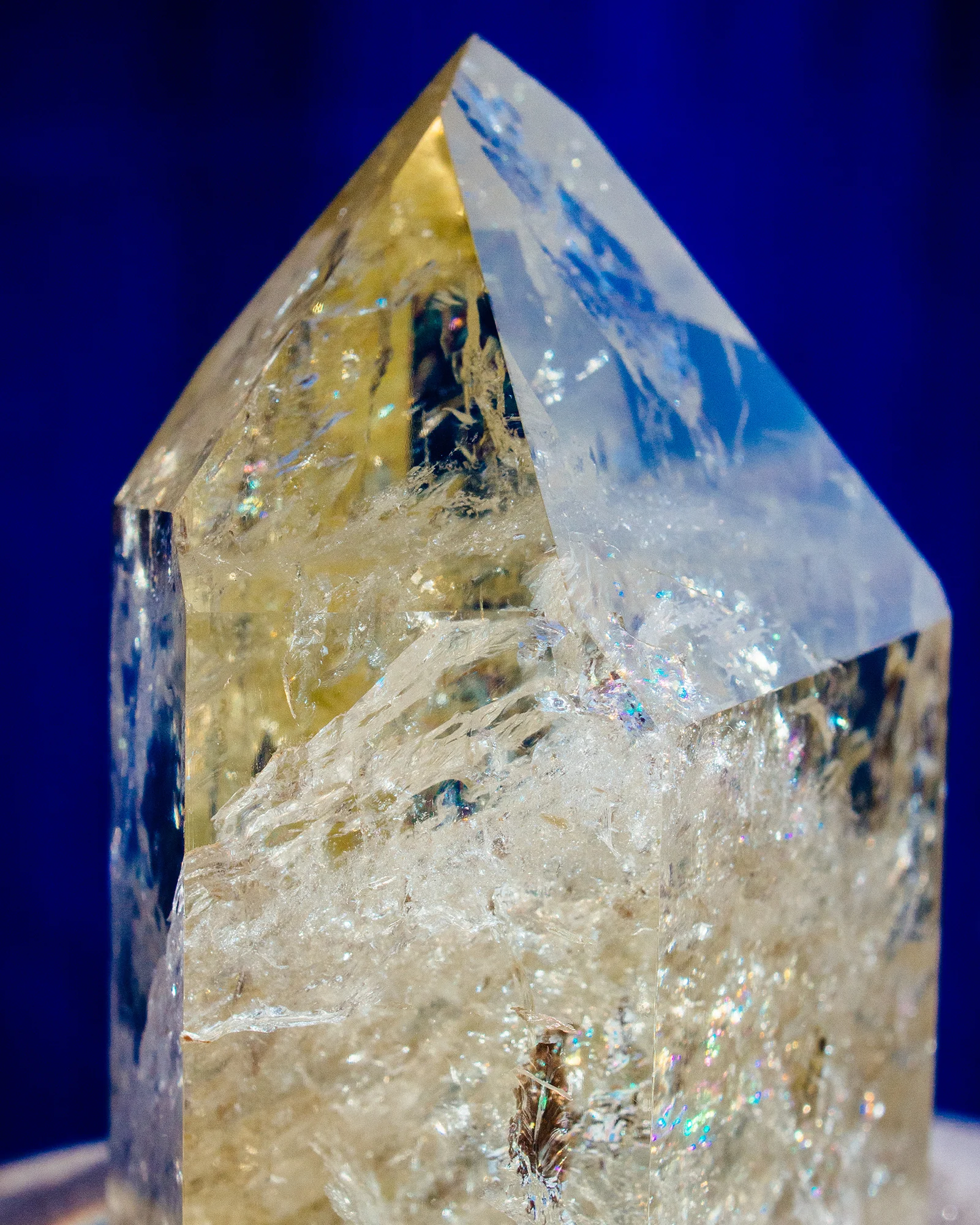 MOCOIA_Cristaux_42_QuartzCitron_42GG1_i7.jpg